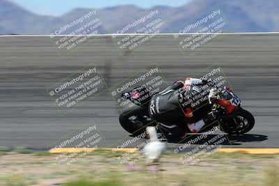 media/Apr-05-2024-Apex Assassins-CVMA Friday Practice (Fri) [[ee2ef04f2b]]/3-Racer 2/Session 3 (Bowl Speed Pans)/
